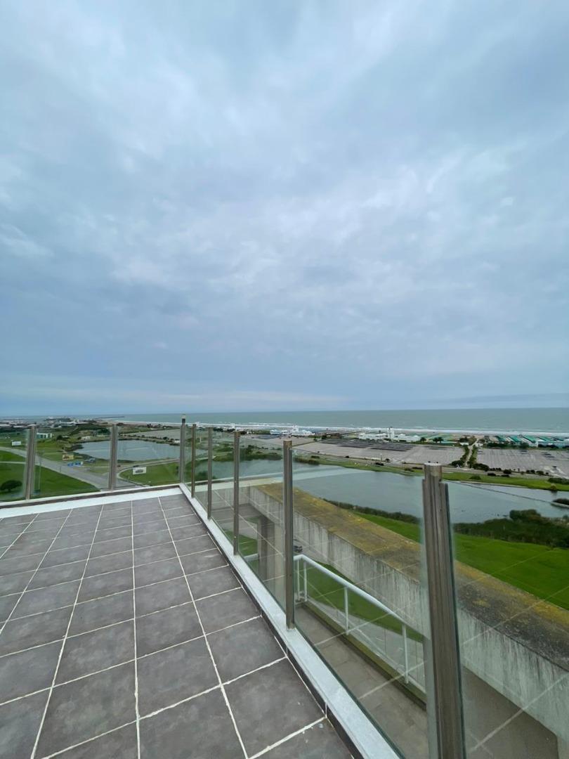 Departamento en Venta con 2 cocheras