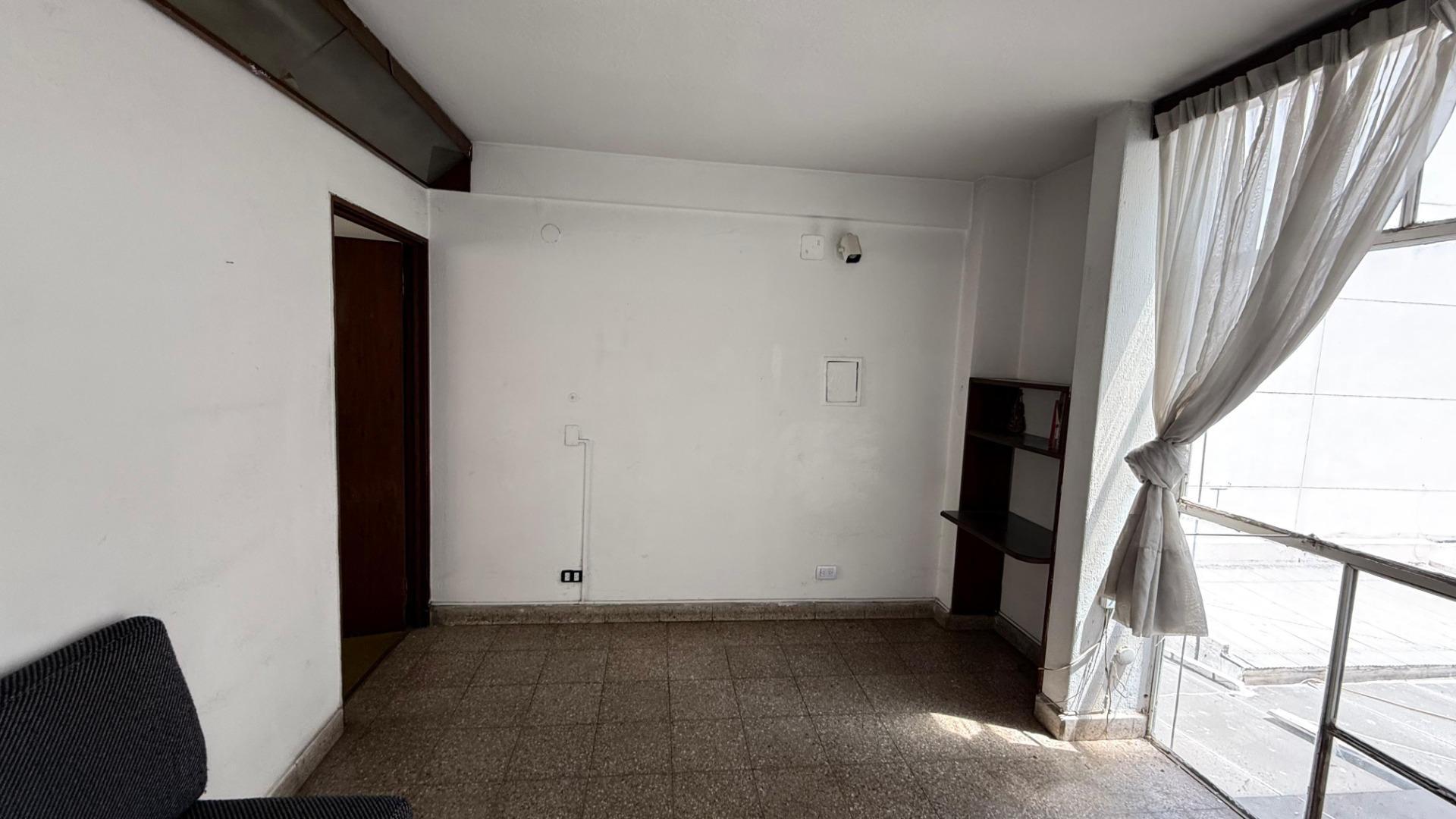 Oficina en alquiler - Excelente ubicacion - Tribunales I