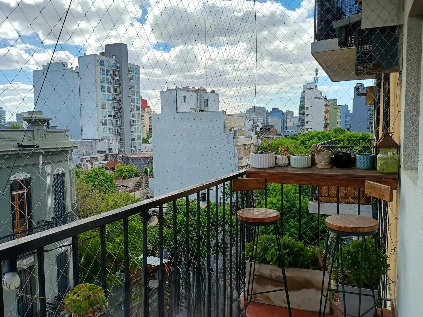 Saavedra 1000, Piso 5