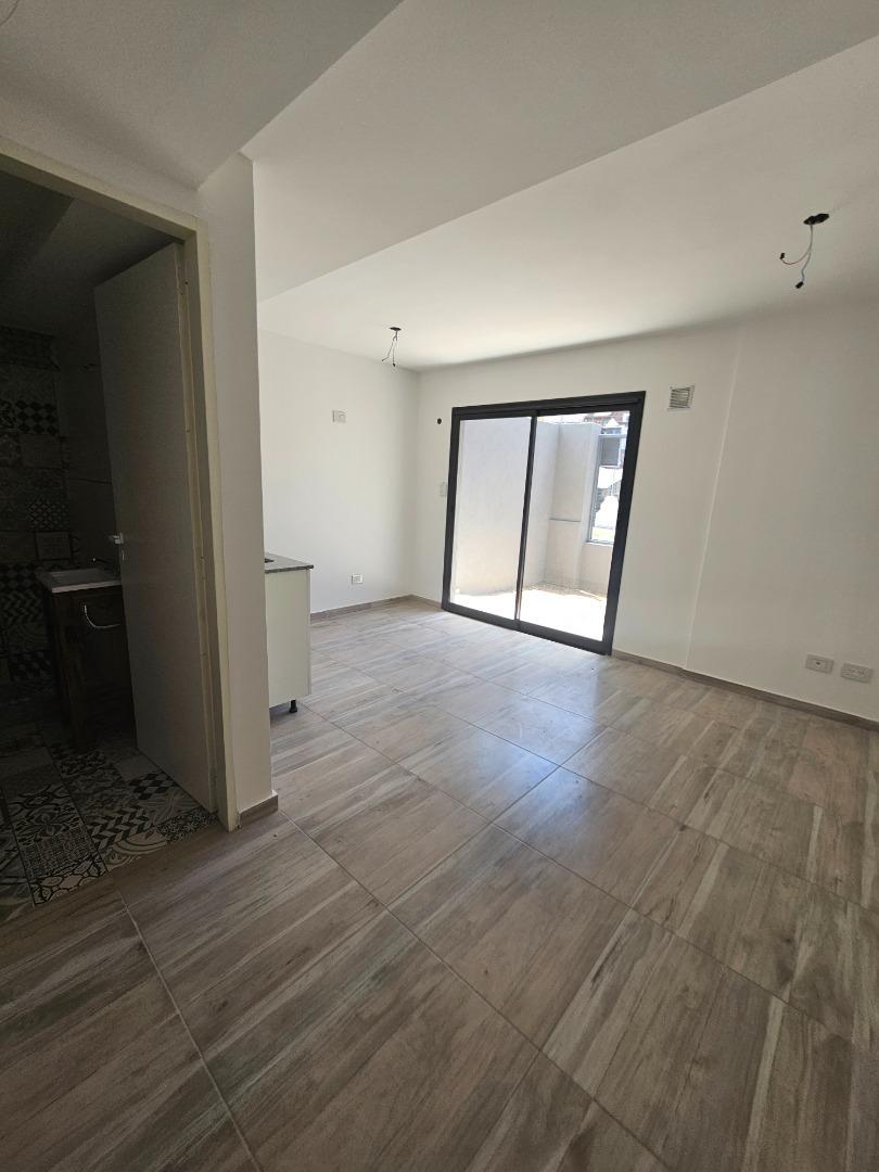 DOS AMBIENTES EDIFICIO APOLO