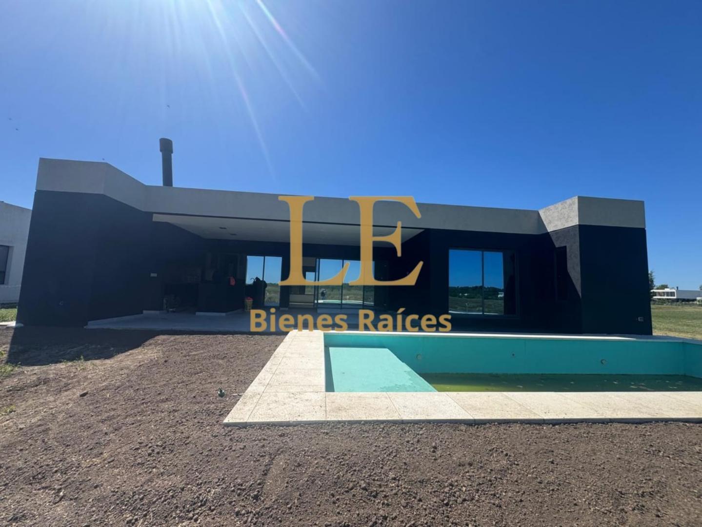 VENTA CASA EN EL NAUDIR