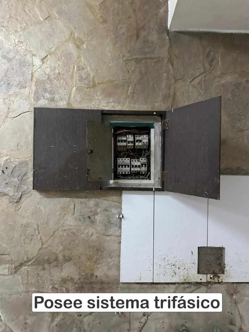 AL QUE MADRUGA... local + lugar elaboracion ventilac 4 vient