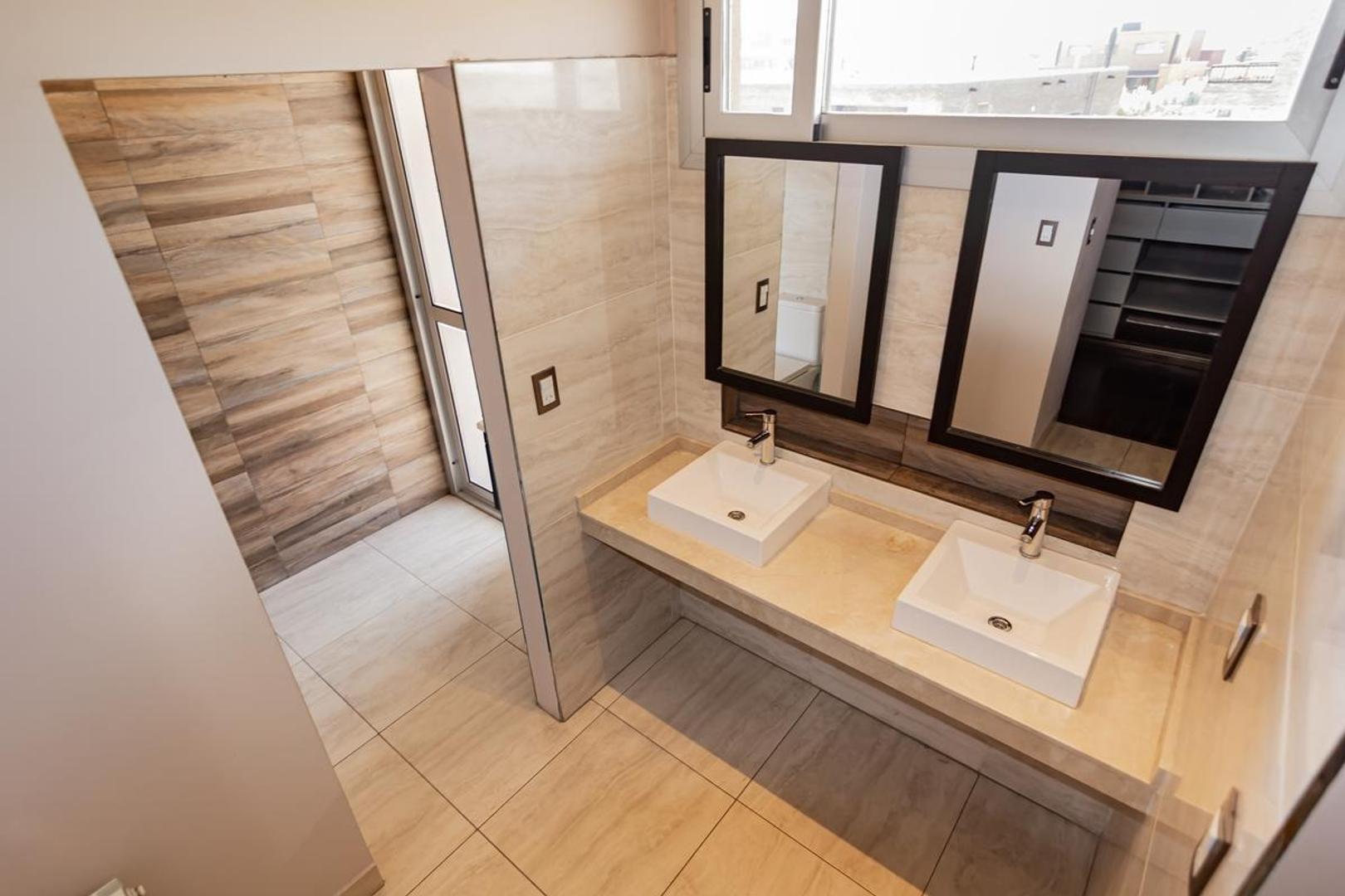 Casa en Venta al Oeste