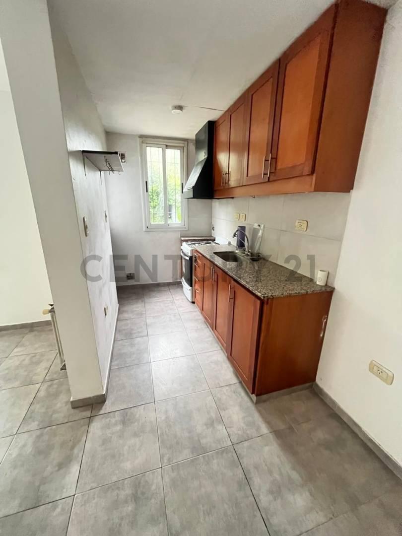 496 Entre 28 y 29 , Piso 0