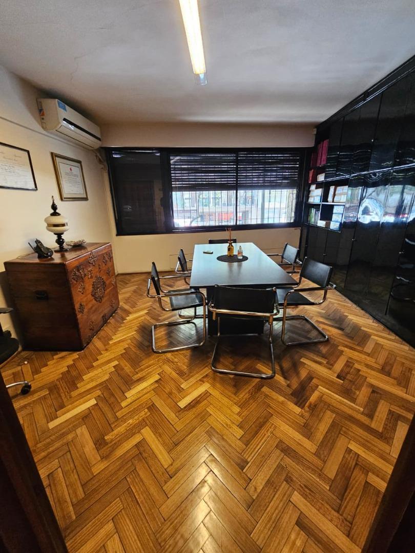 Alquiler de Oficina / Local Comercial en Dúplex – 92m² Total