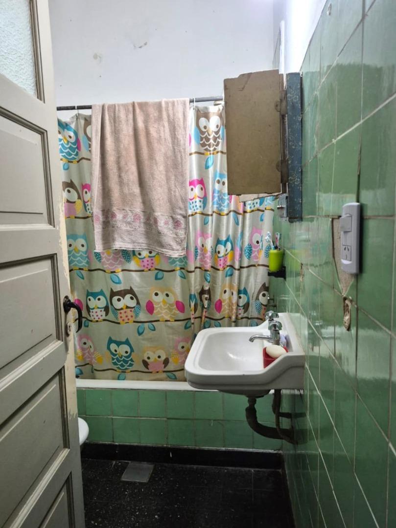 Tte. Gral. Juan Domingo Peron 100