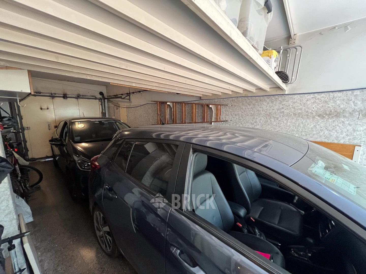 Casa 5 ambientes con 4 baños