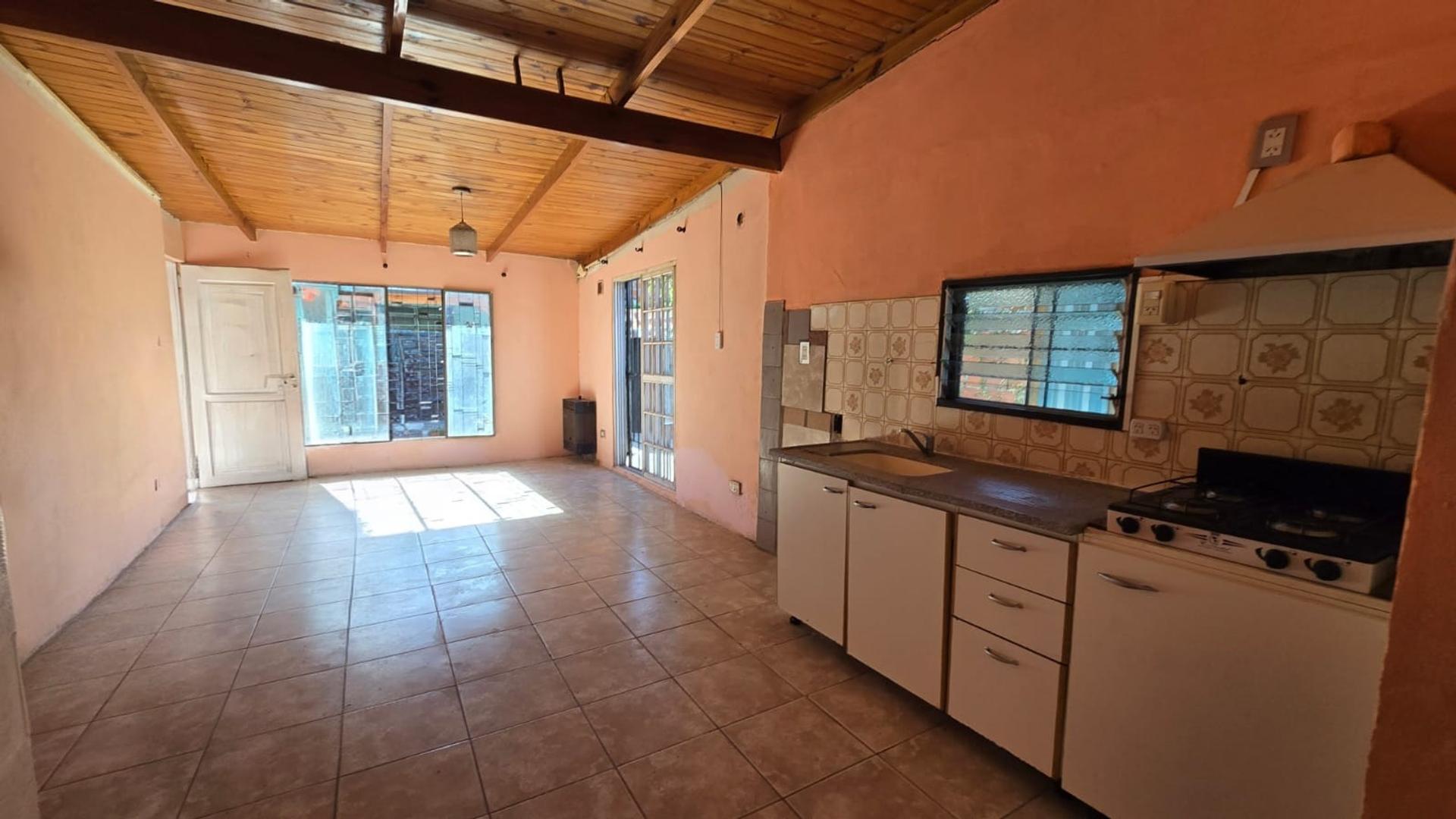 Casa en Alquiler en Ituzaingo, $ 500.000