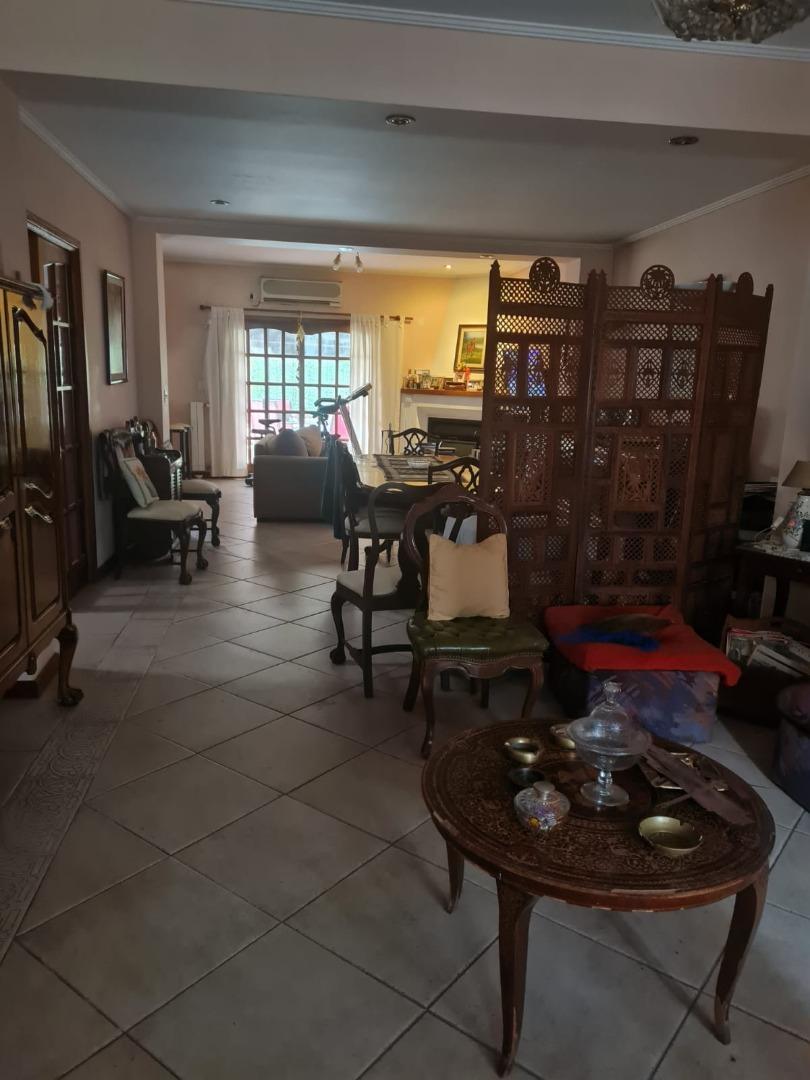 Casa en Venta en Olivos Maipu/Uzal, USD 390.000