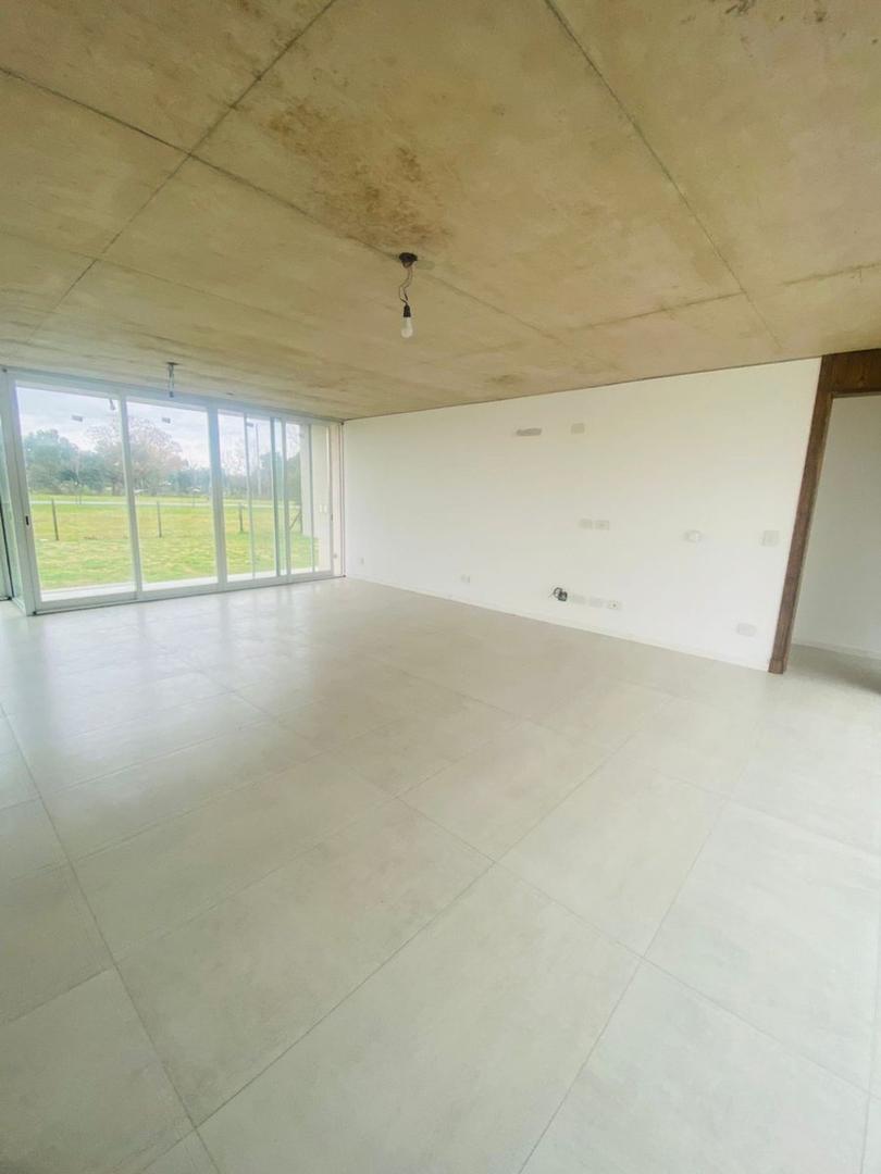 Panamericana Ramal Escobar 700