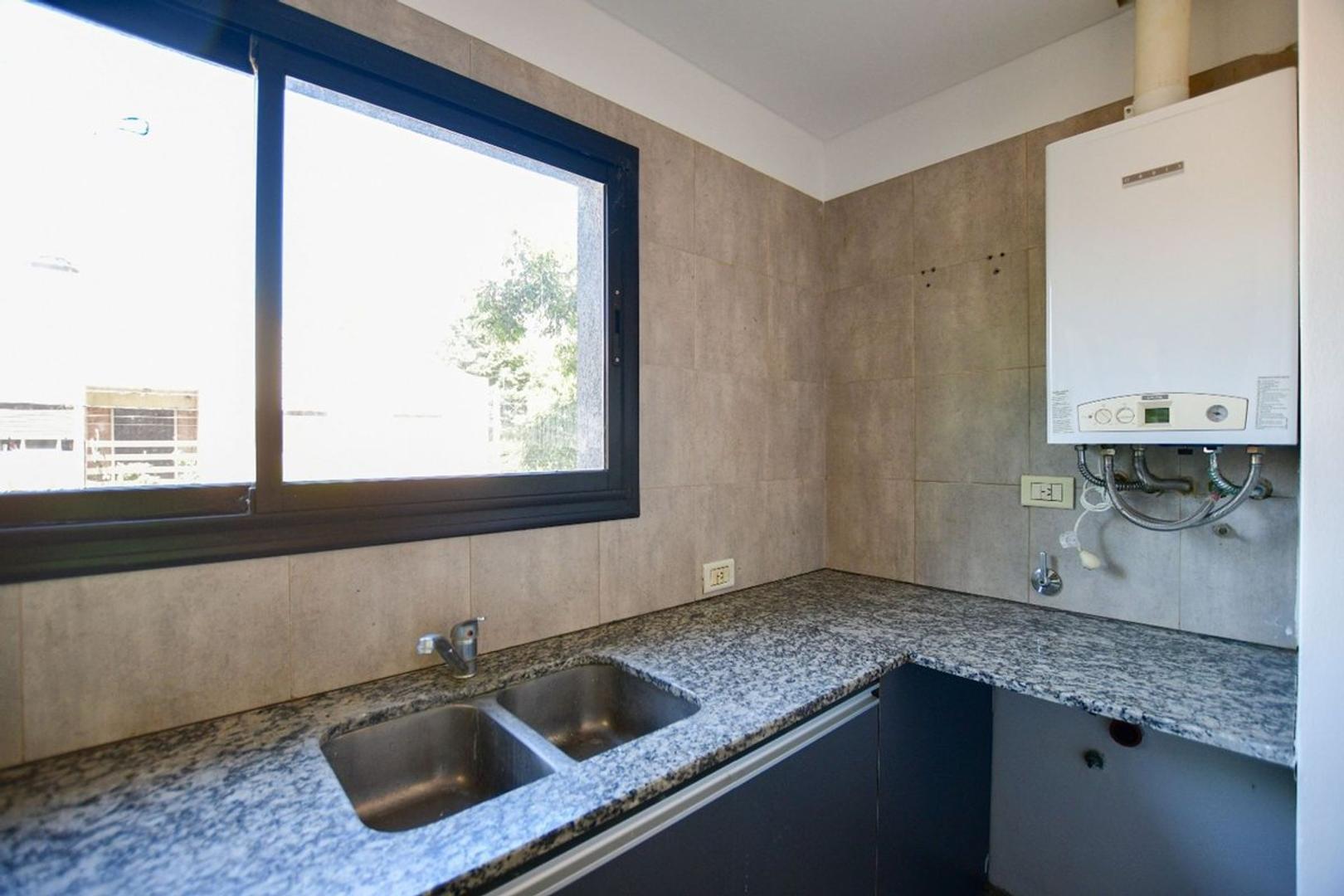 Semipiso 2 dormitorios venta La Plata