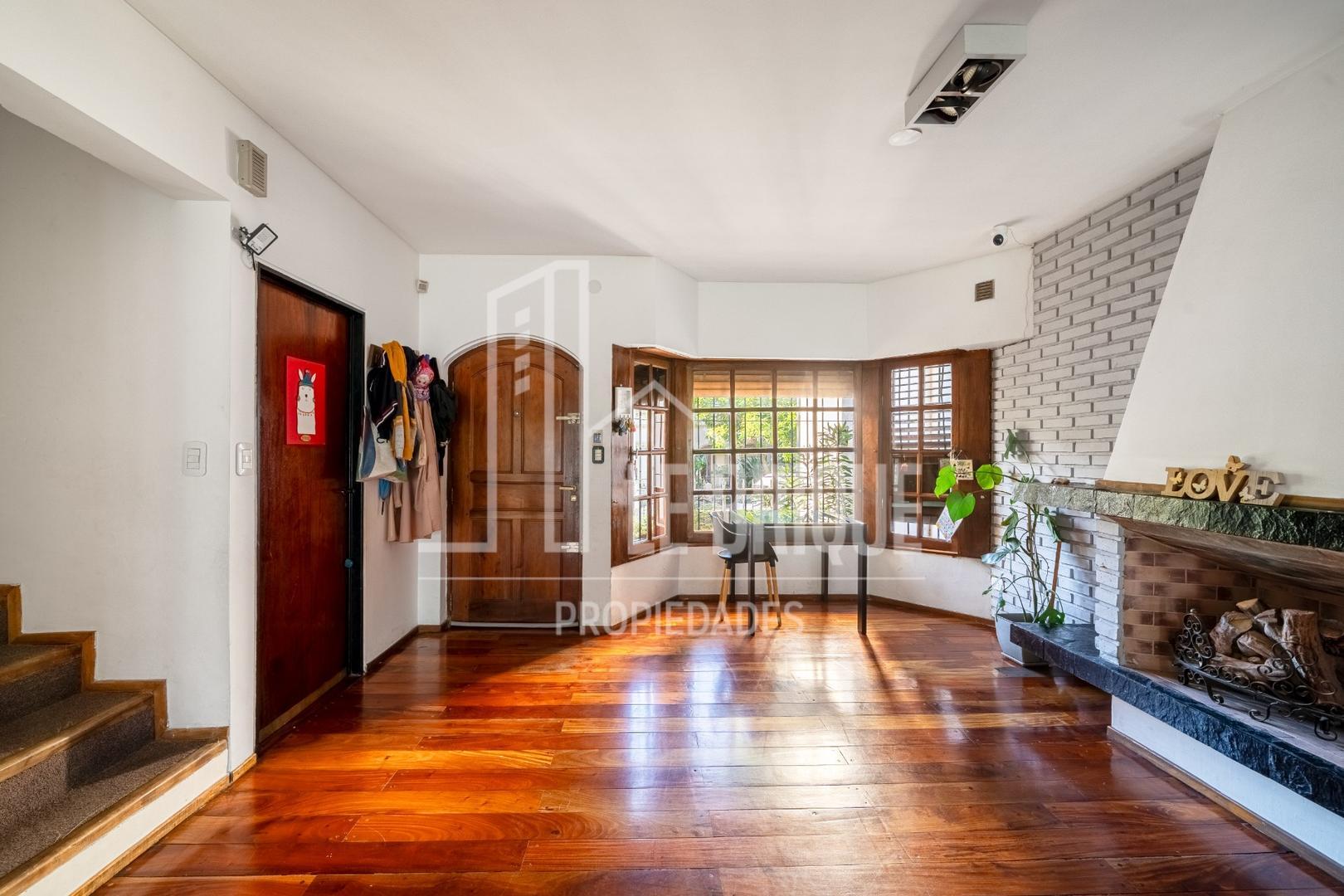 Casa en Venta en Belgrano R, USD 550.000