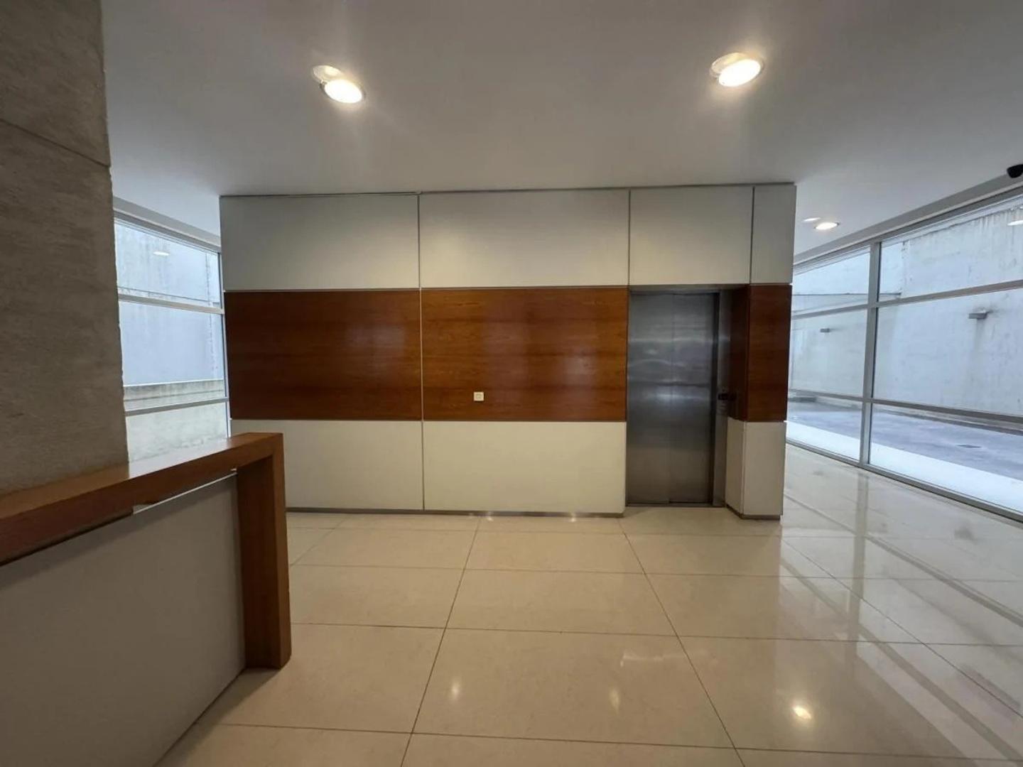 Departamento en Venta al Noreste