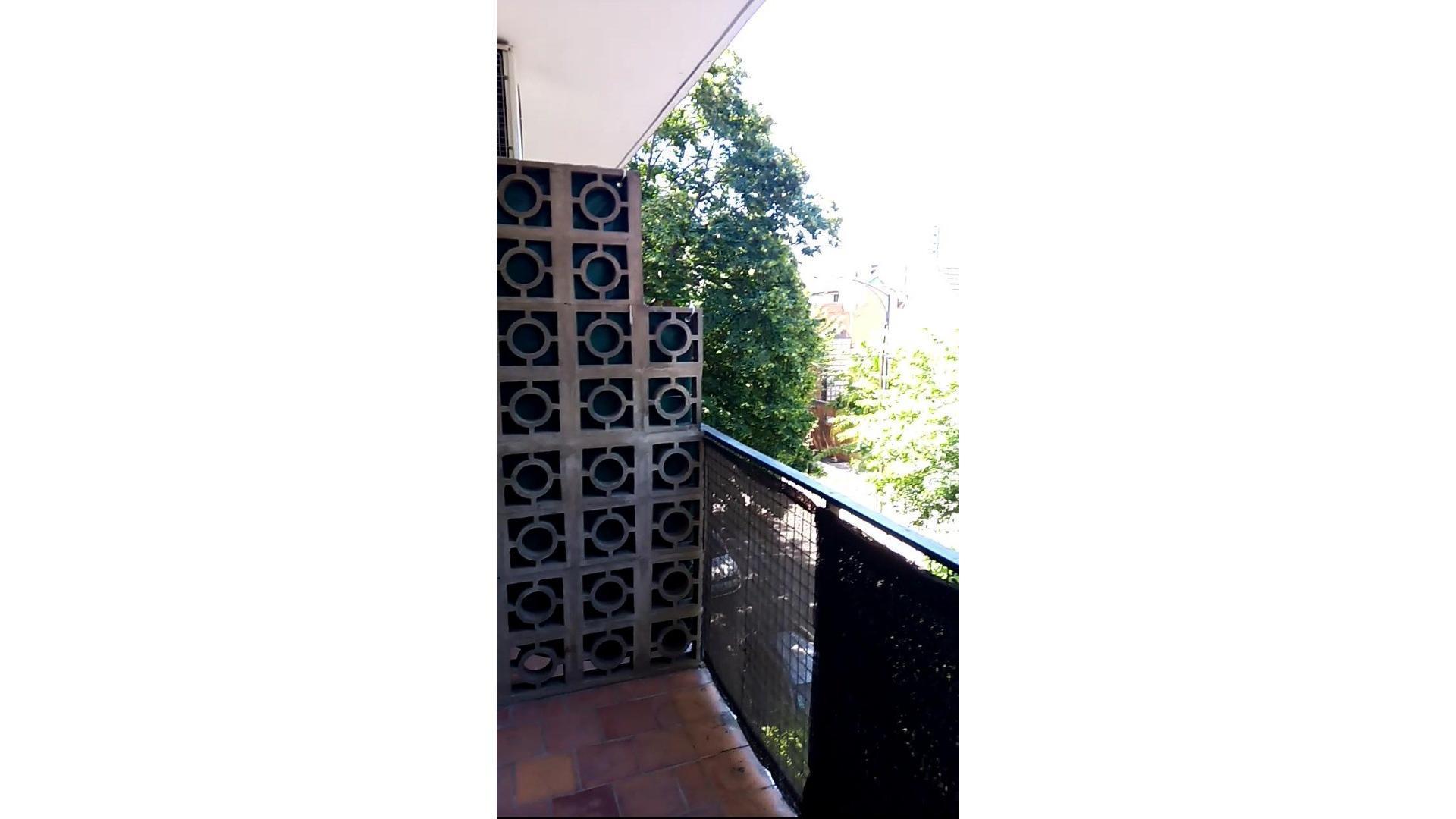 Estomba 2100 MONOAMBIENTE CON BALCON