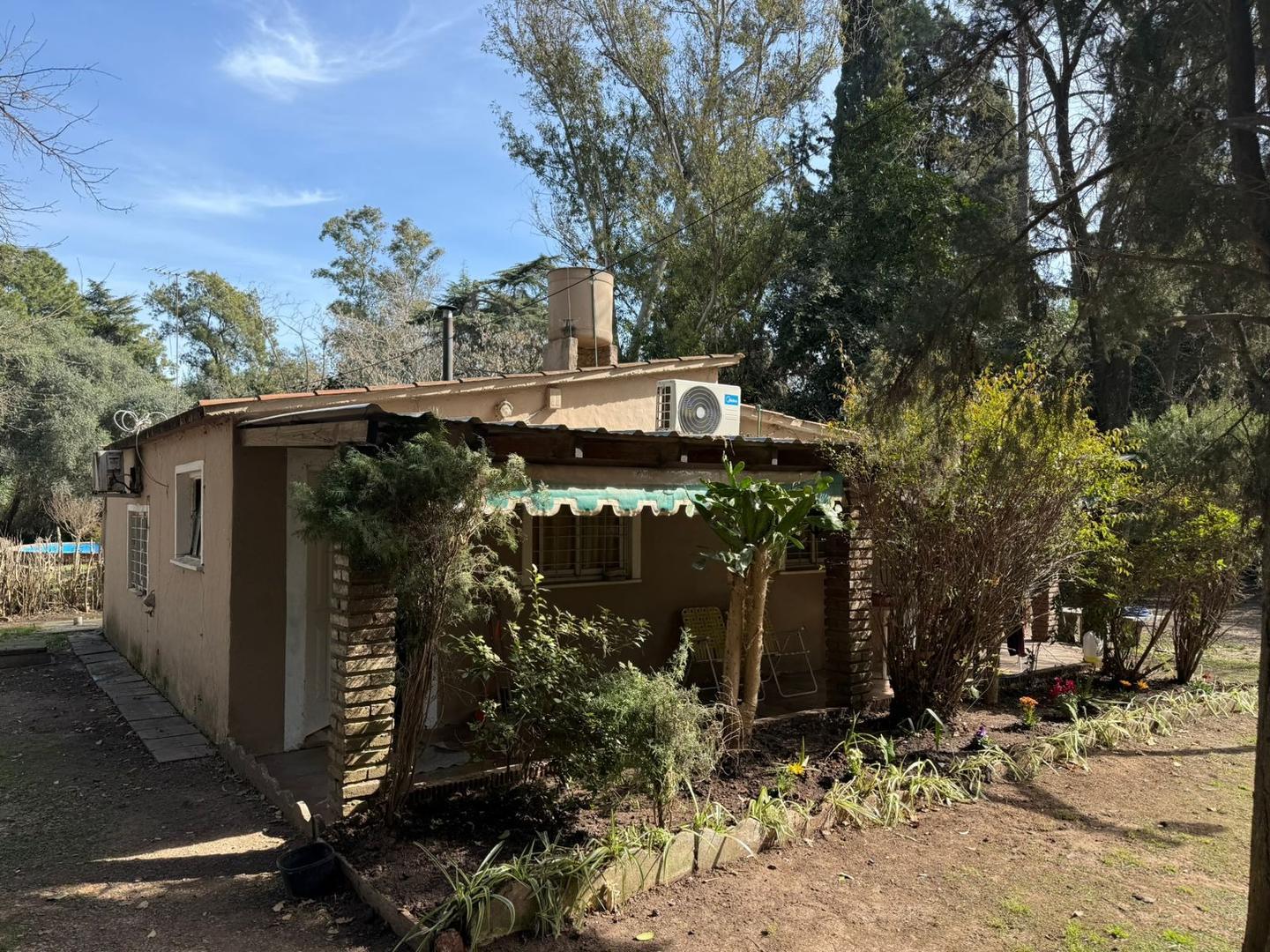 Casa 3 ambientes con 1 baño