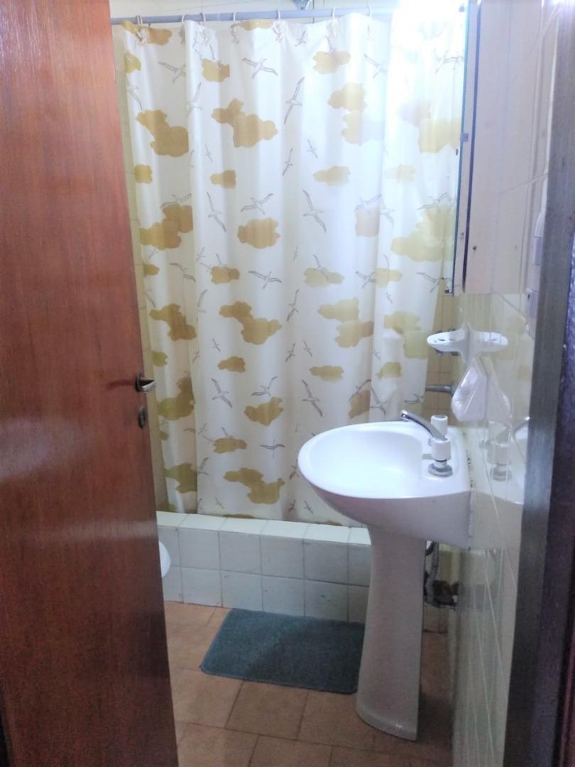 Departamento 3 ambientes con Cochera Cubierta cerca del Mar.