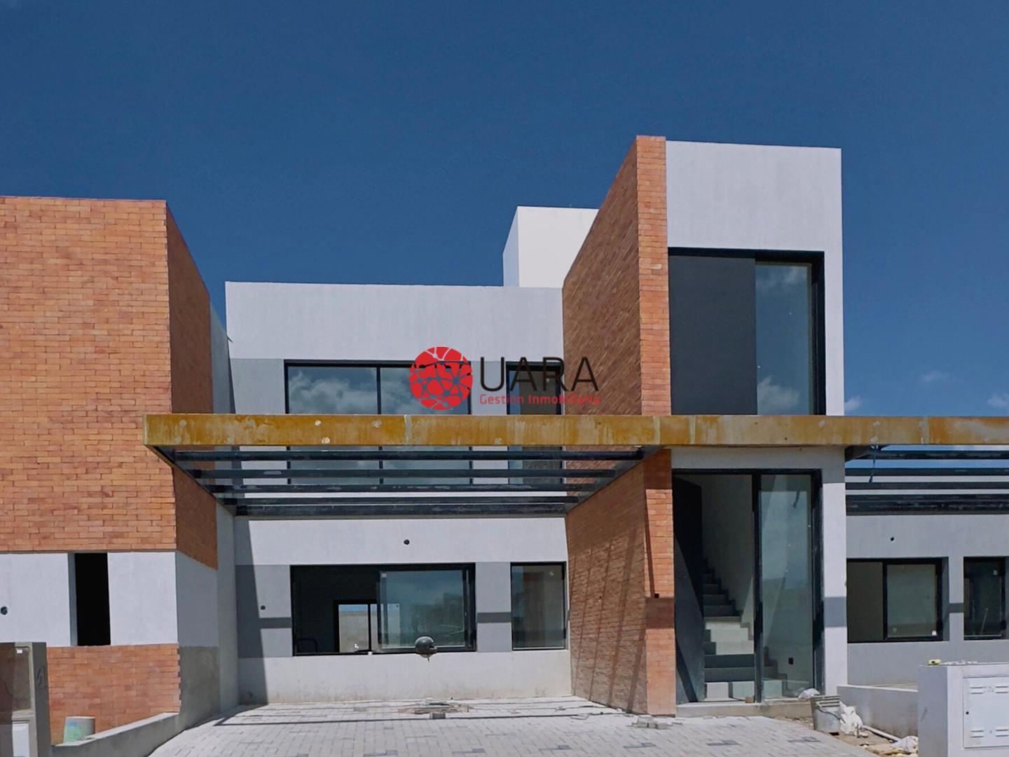 Duplex a estrenar de Categoria  - Prados de Manantiales