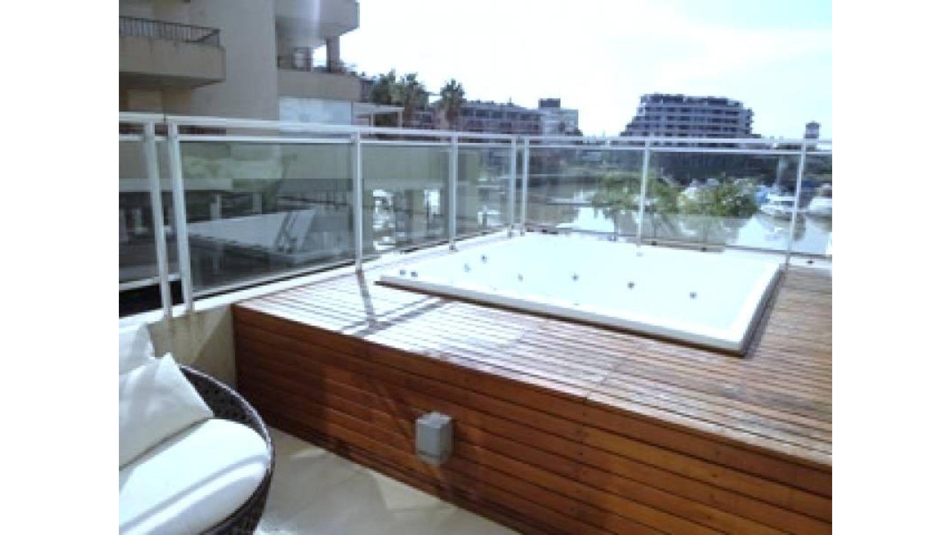 Av Del Mirador Jc4332108000ni 500, Piso 1