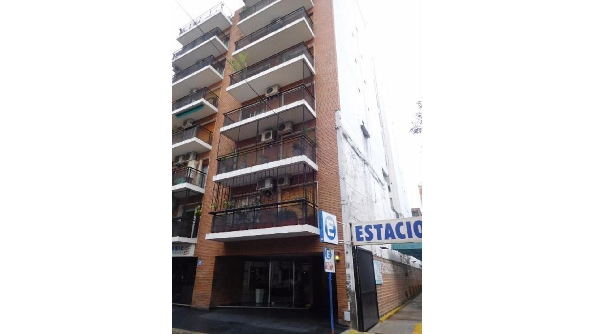 SEMIPISO 3 AMB CON DEPENDENCIA.BALCON .COCHERA FIJA Y BAULER