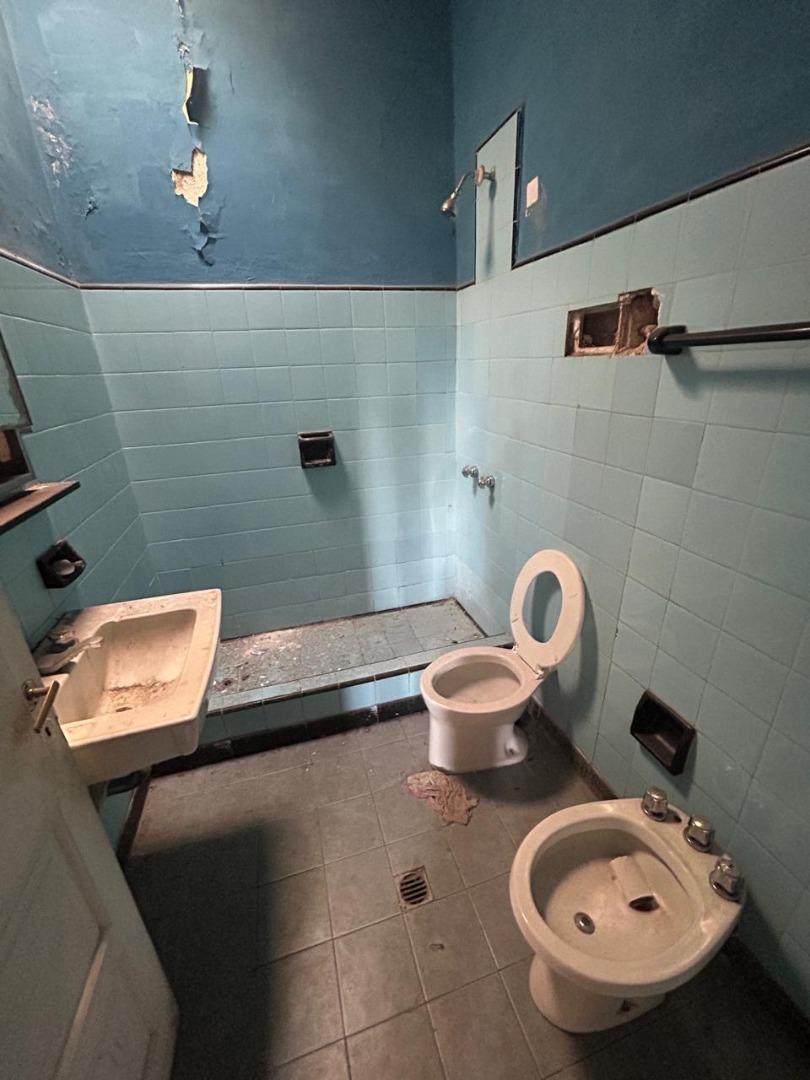 Local en Venta en Munro, USD 295.000