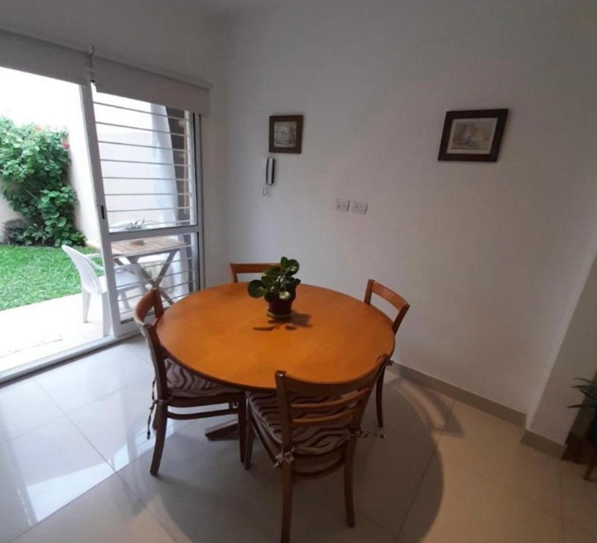 Casa en Venta en Olivos Quinta Presidencial, USD 268.000