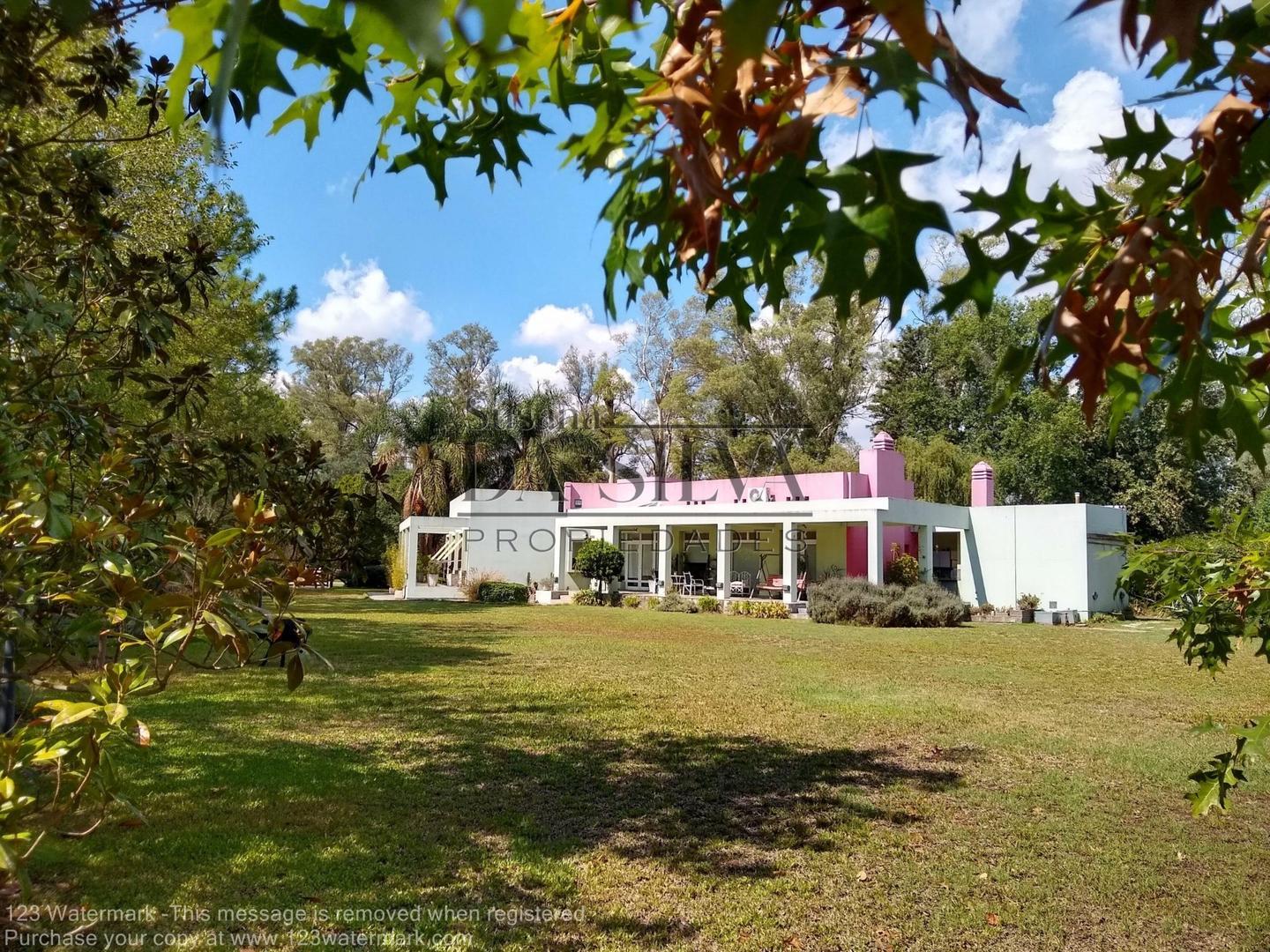 Los Arrayanes, Cc El Moro