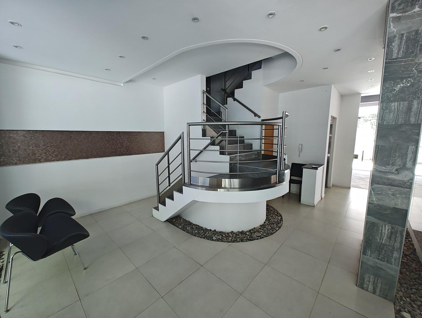 Av Juan Bautista Alberdi 2100