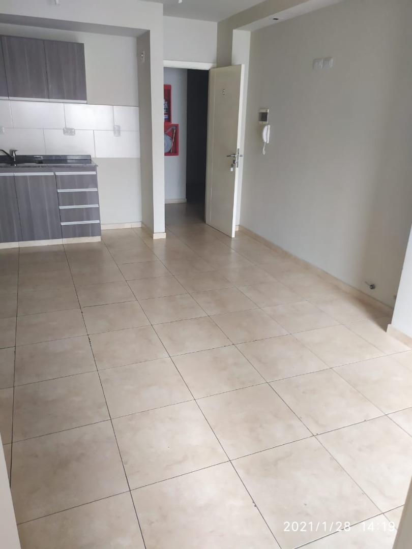 Departamento en Alquiler en Nueva Cordoba, $ 700.000