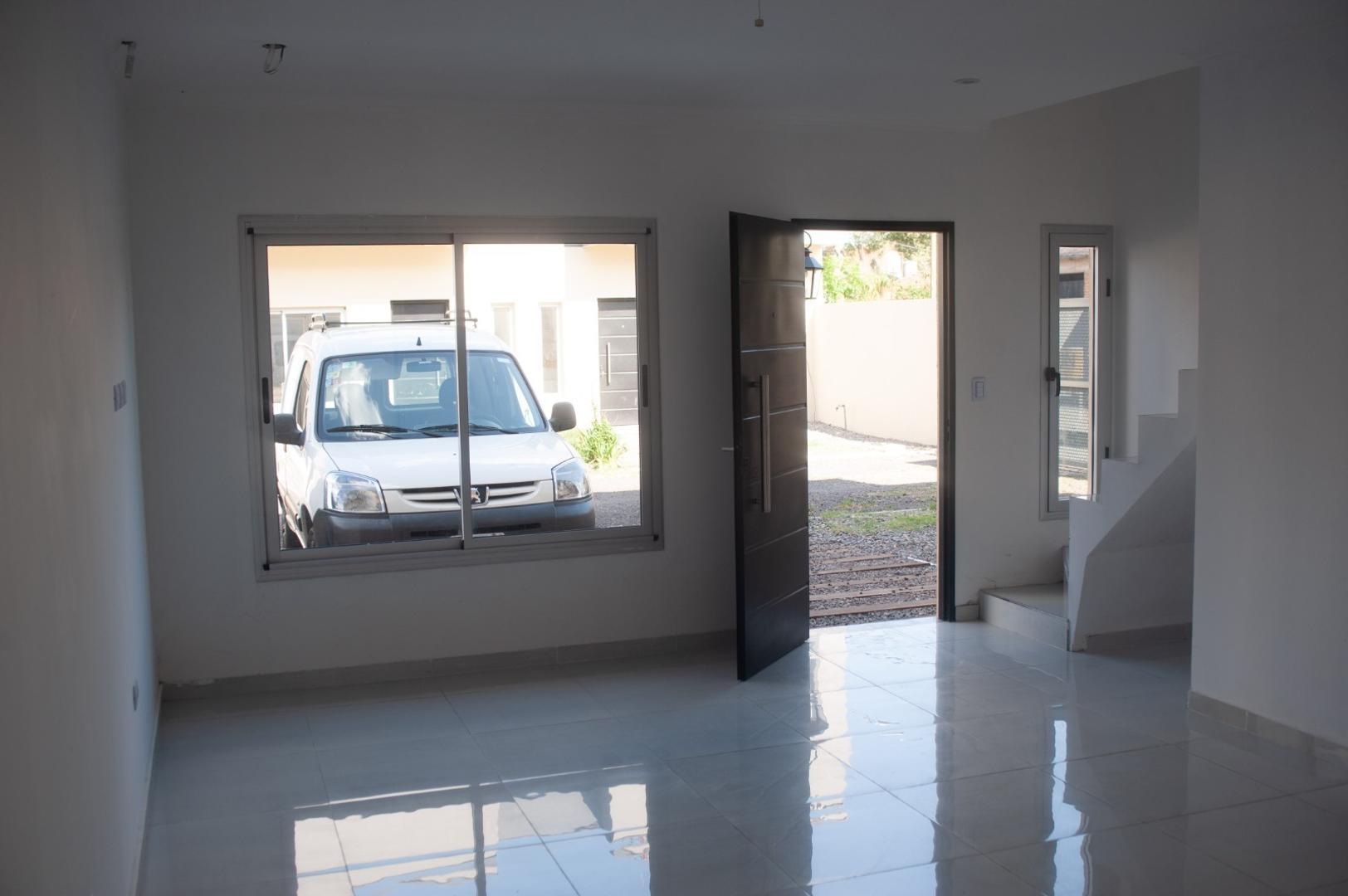 Depto Tipo Casa en Venta de 2 dormitorios