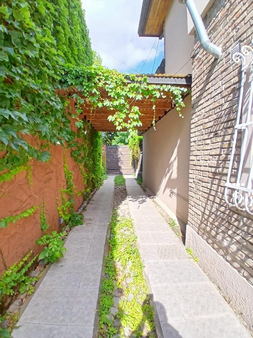 Casa en Venta en Alberdi, USD 128.000