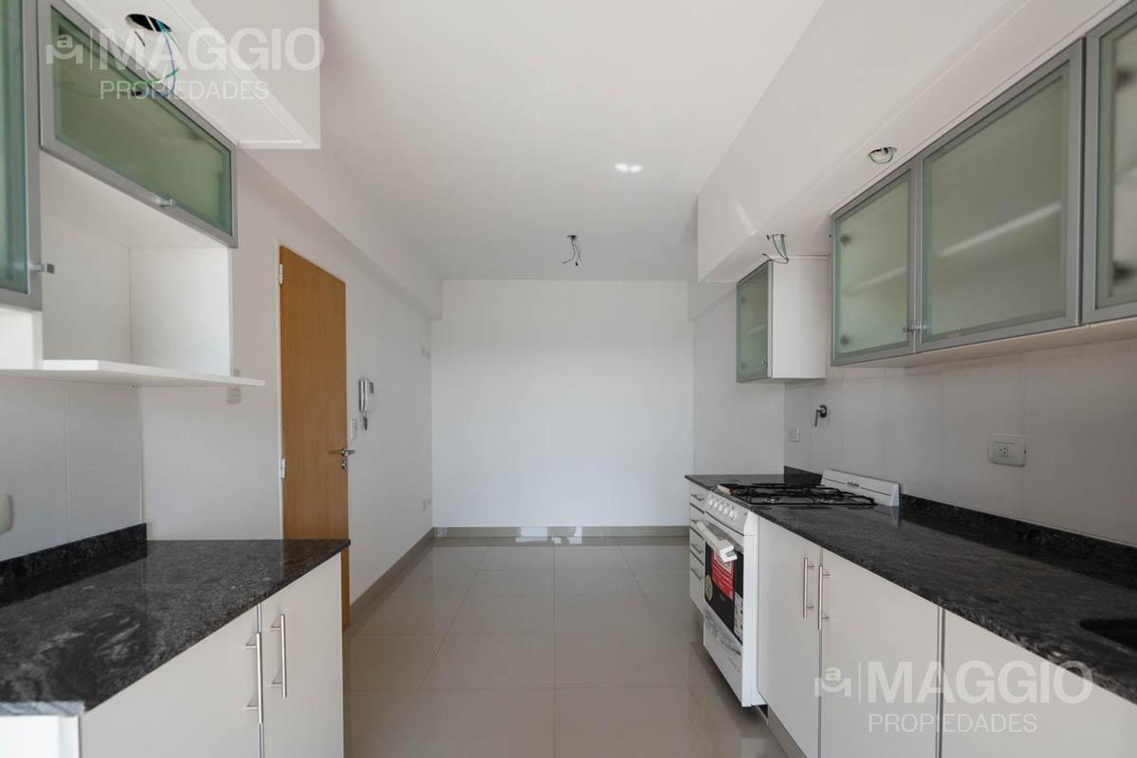 Departamento 3 ambientes con 2 baños