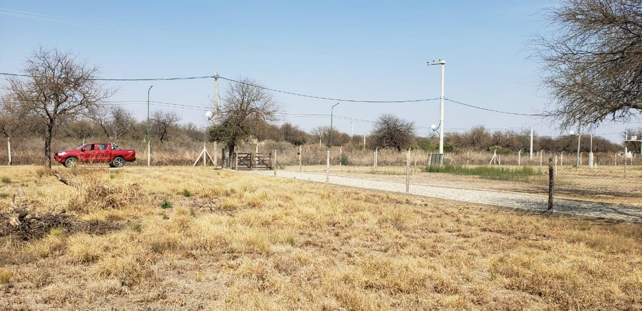 ¡Lote en Barrio Cerrado Solares del Valle!