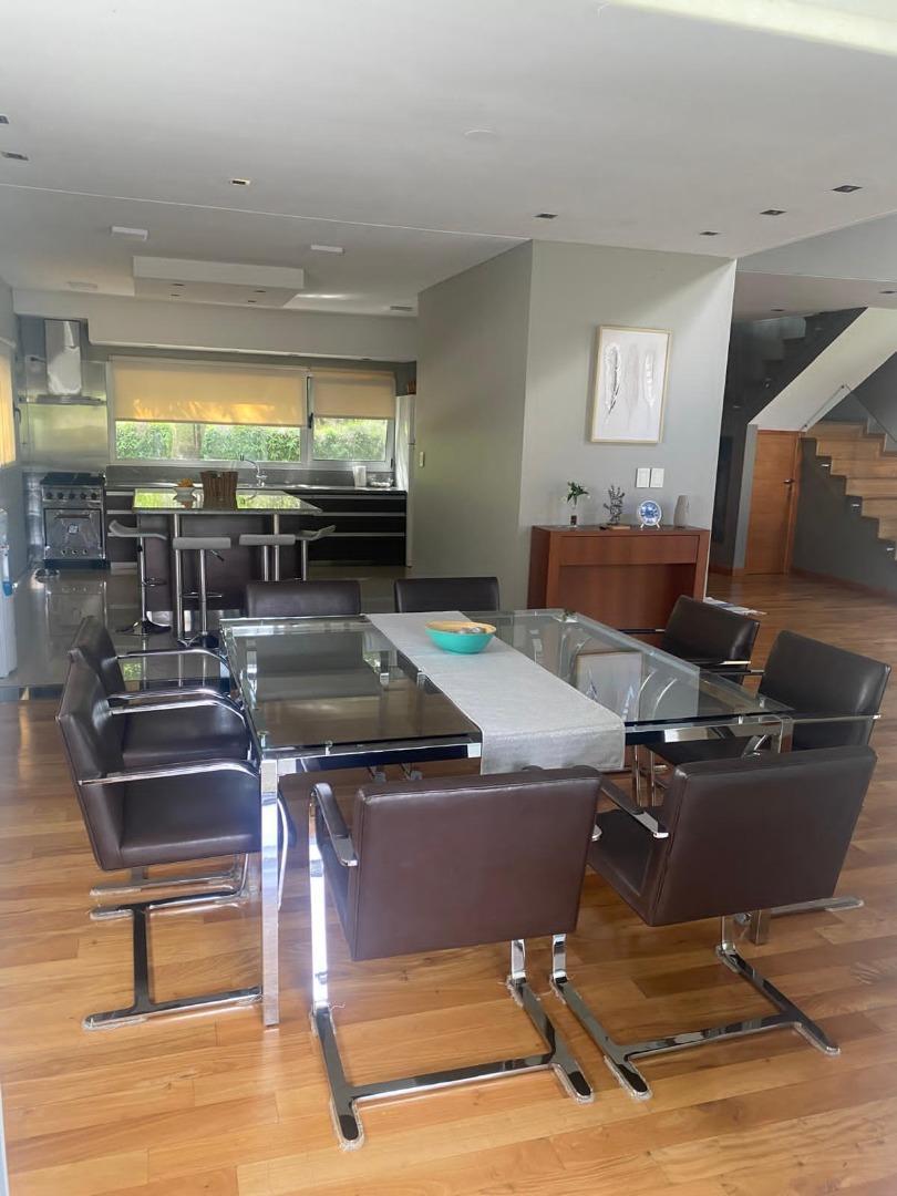 JUAN MARÍA GUTIERREZ 83