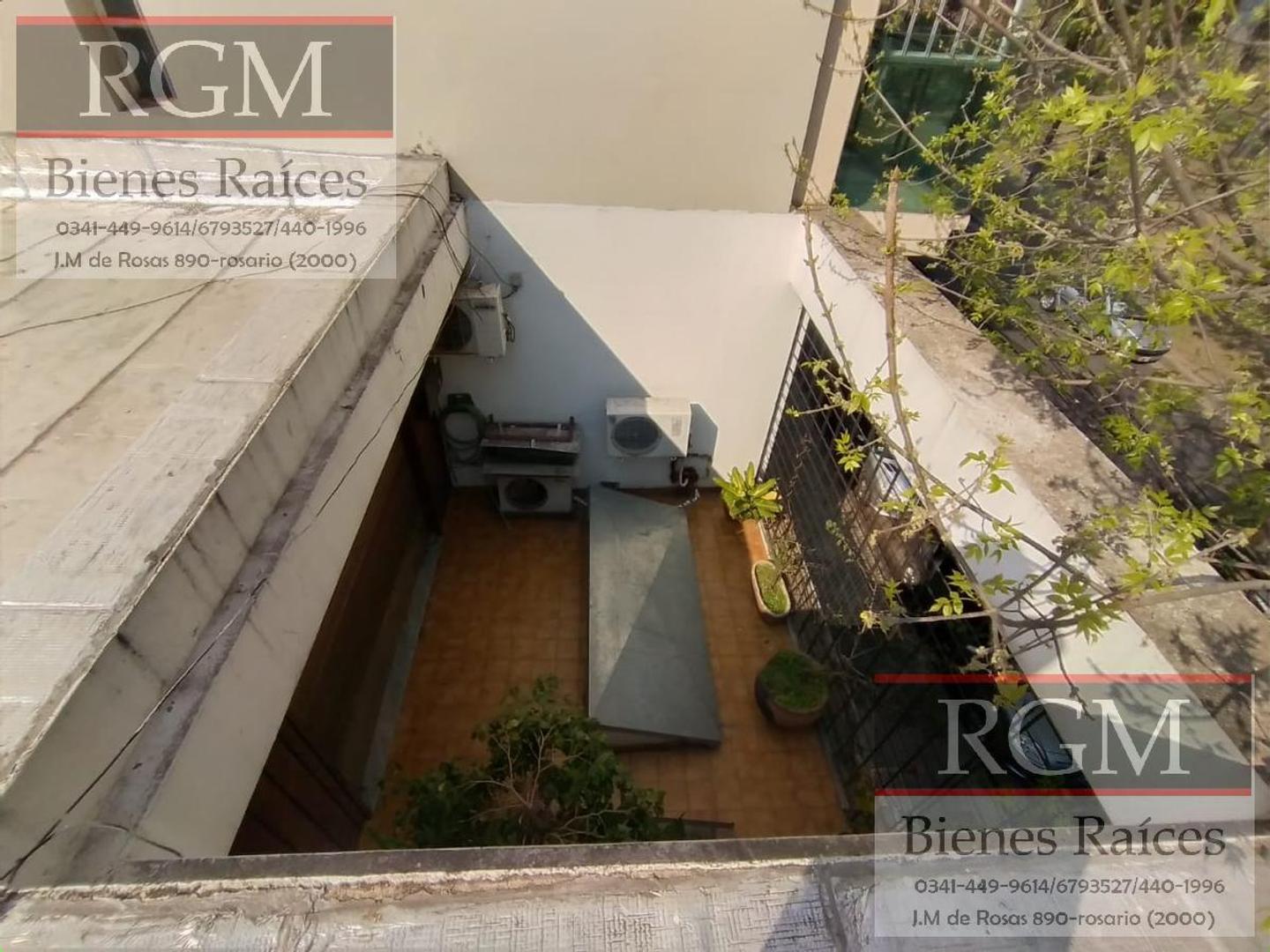 Casa en Alquiler en Abasto, $ 2.000.000