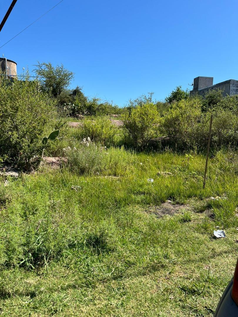 Terreno en Venta de 914,0 m2