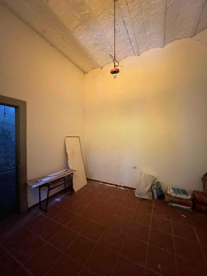 Venta casa de pasillo a reciclar