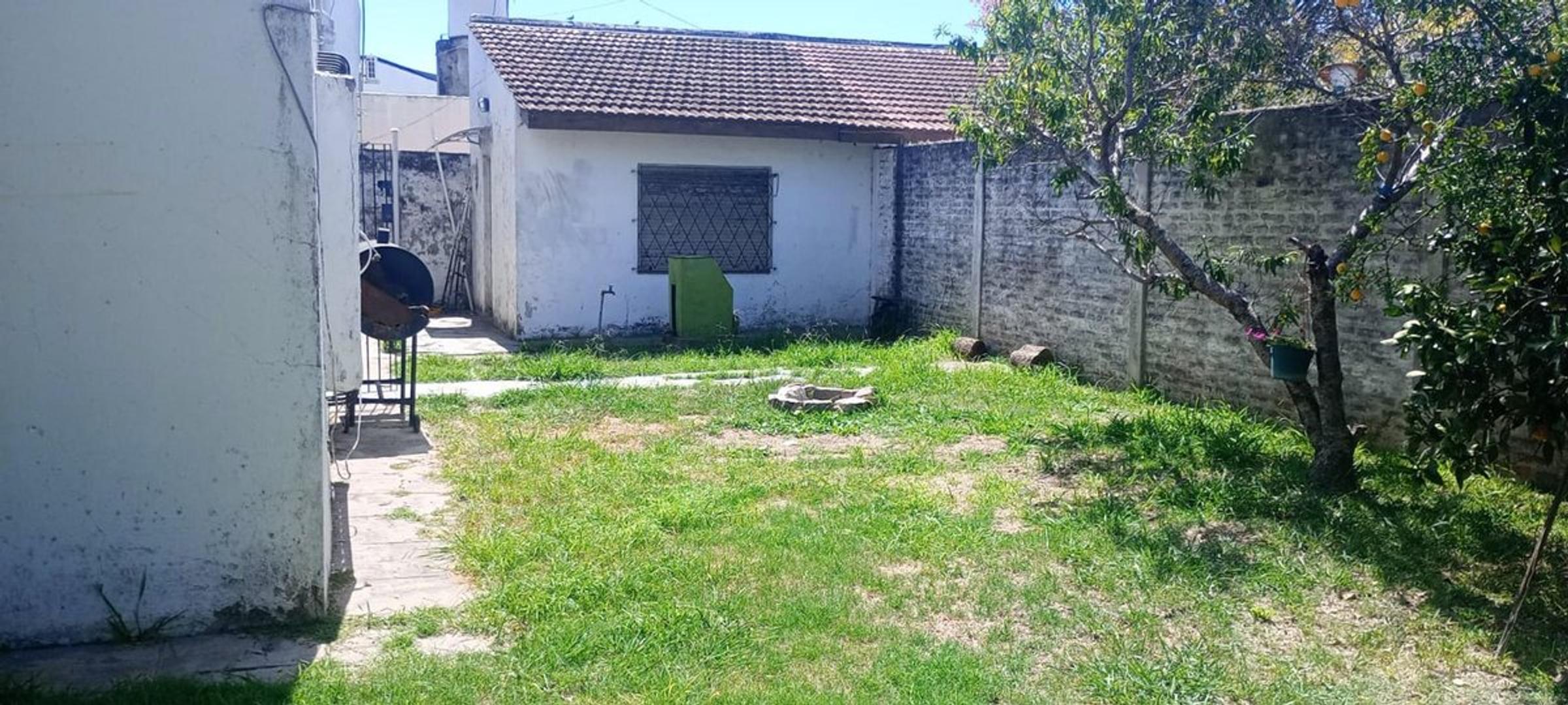 ALQUILER COMERCIAL 5 AMBIENTES VILLA DE MAYO