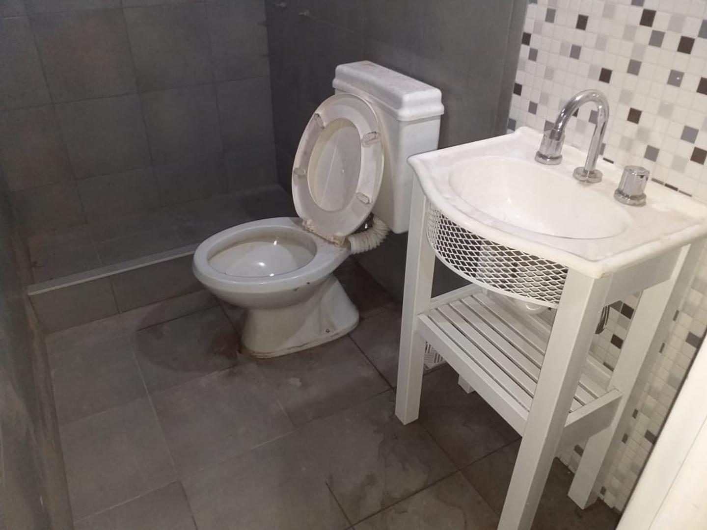 Depto Tipo Casa en Venta en Villa Ballester, USD 35.000