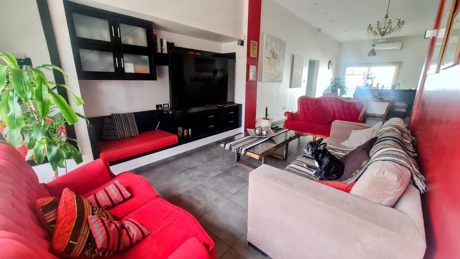 Casa en Venta de 4 dormitorios