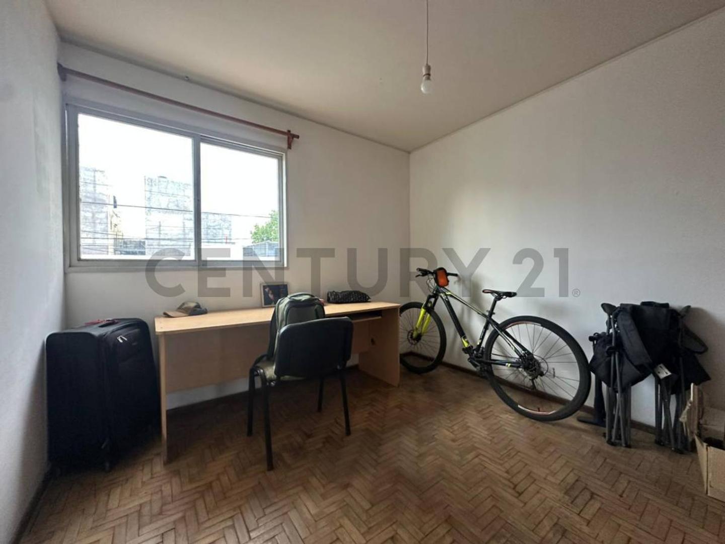 Departamento 4 ambientes con 1 baño