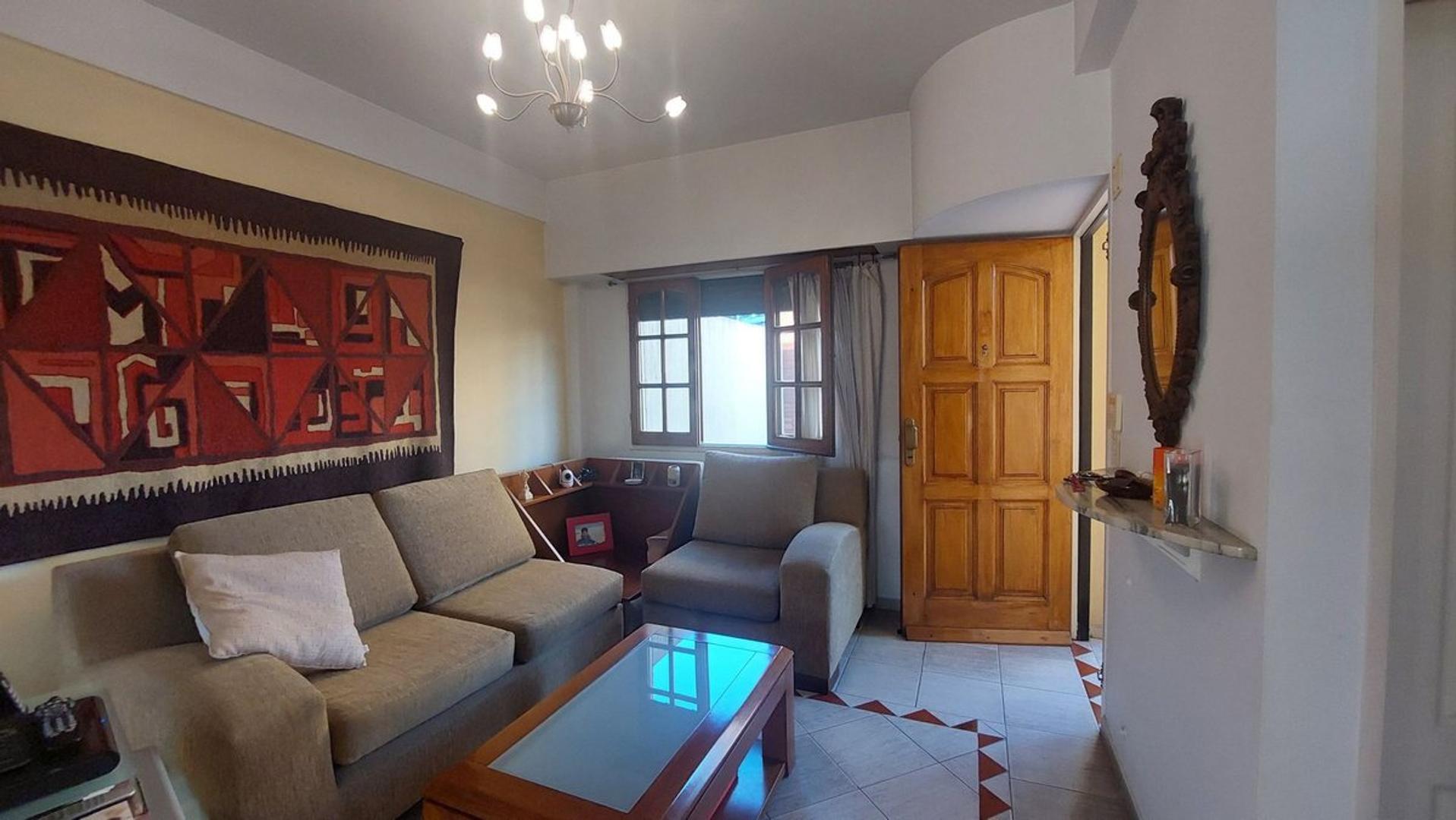 Duplex Venta 3 ambientes Quilmes cochera terraza