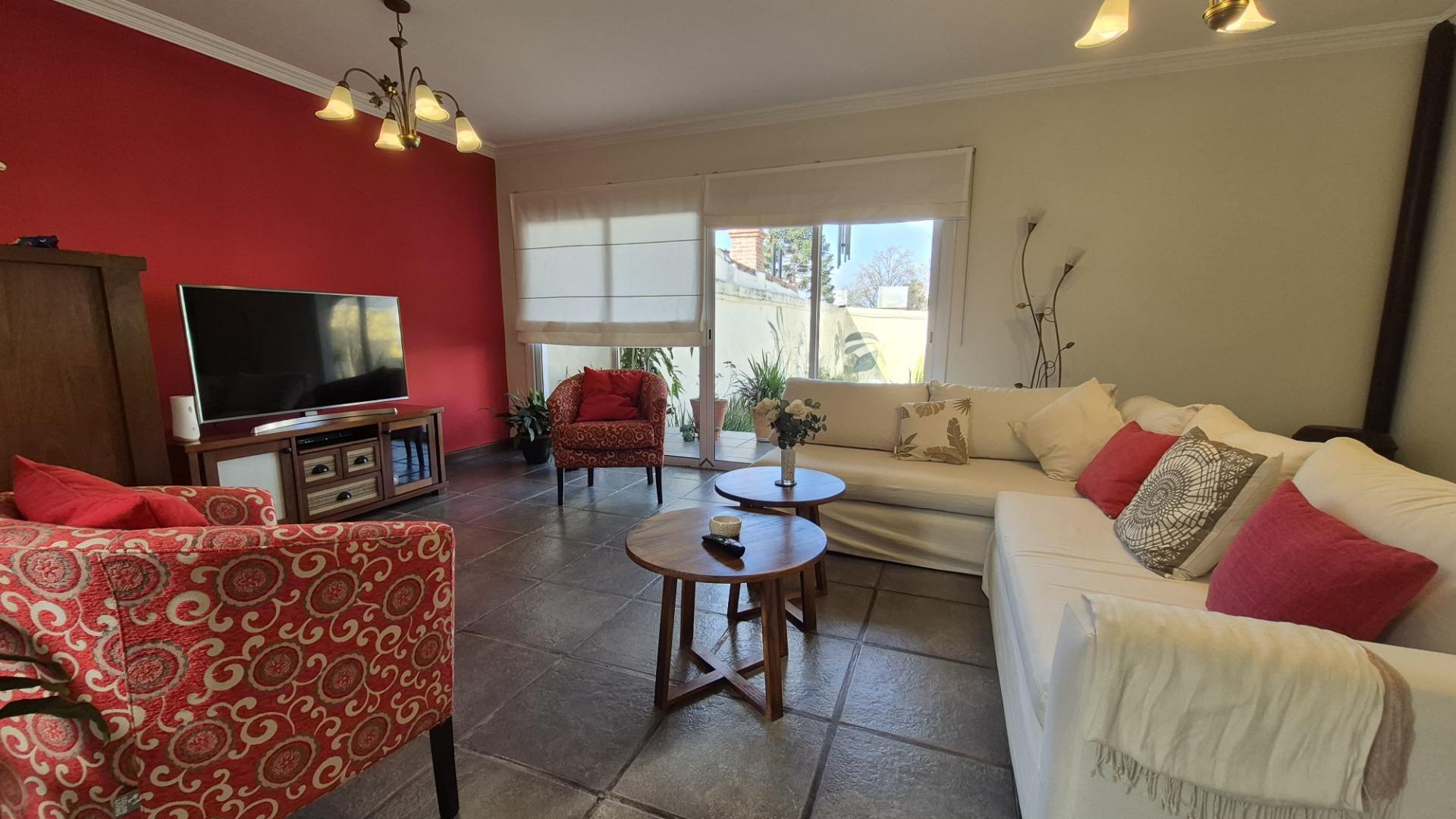 Casa en Venta en Barrio Grand Bourg, USD 450.000