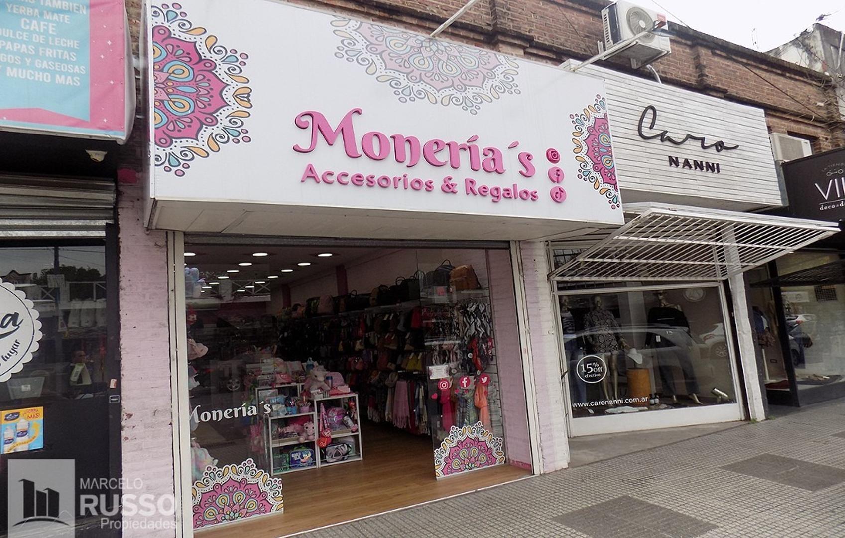 4 LOCALES COMERCIALES EN BLOCK – HURLINGHAM CENTRO