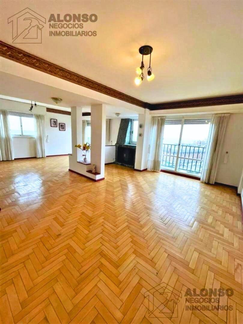 Departamento en Venta en Plaza Colon, USD 179.900