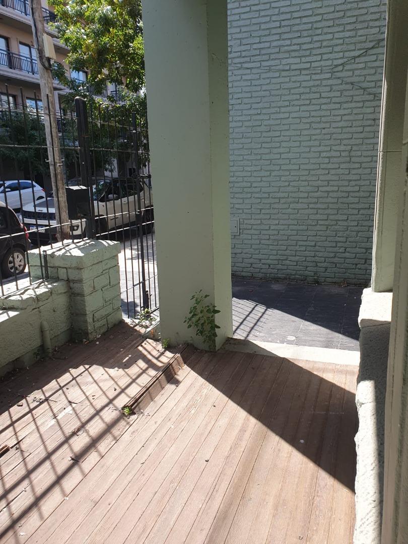 Casa 5 ambientes con 4 baños