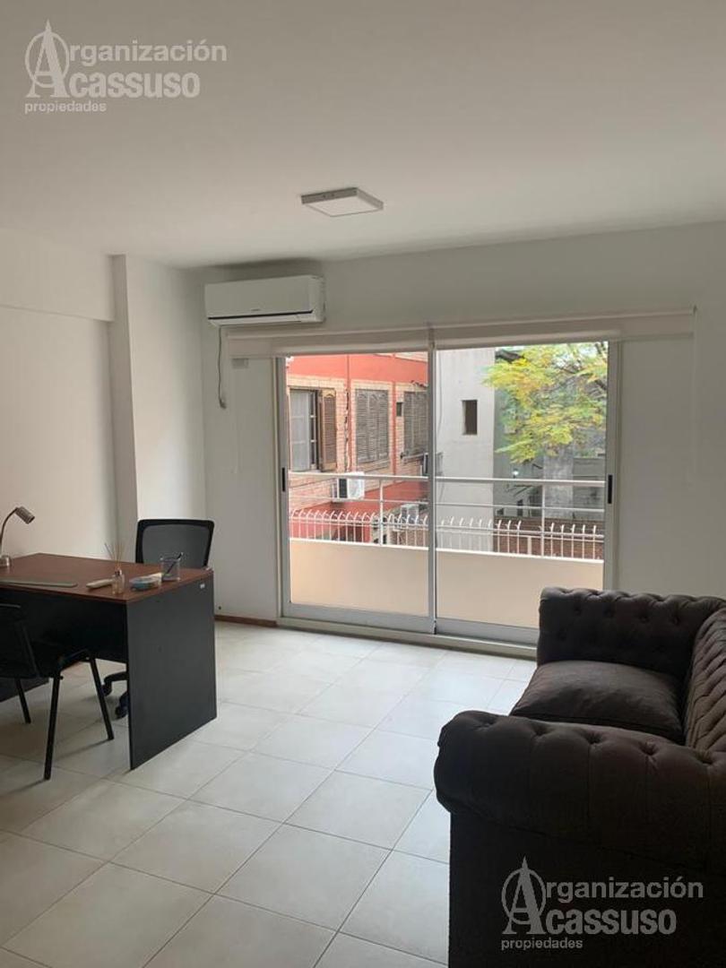 Av. Centenario 2247 1° piso