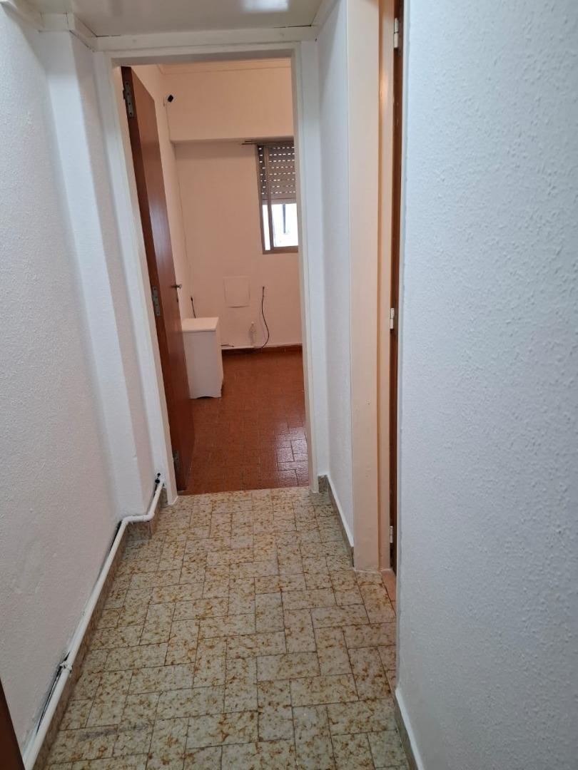 Falucho 1800 , Piso 7