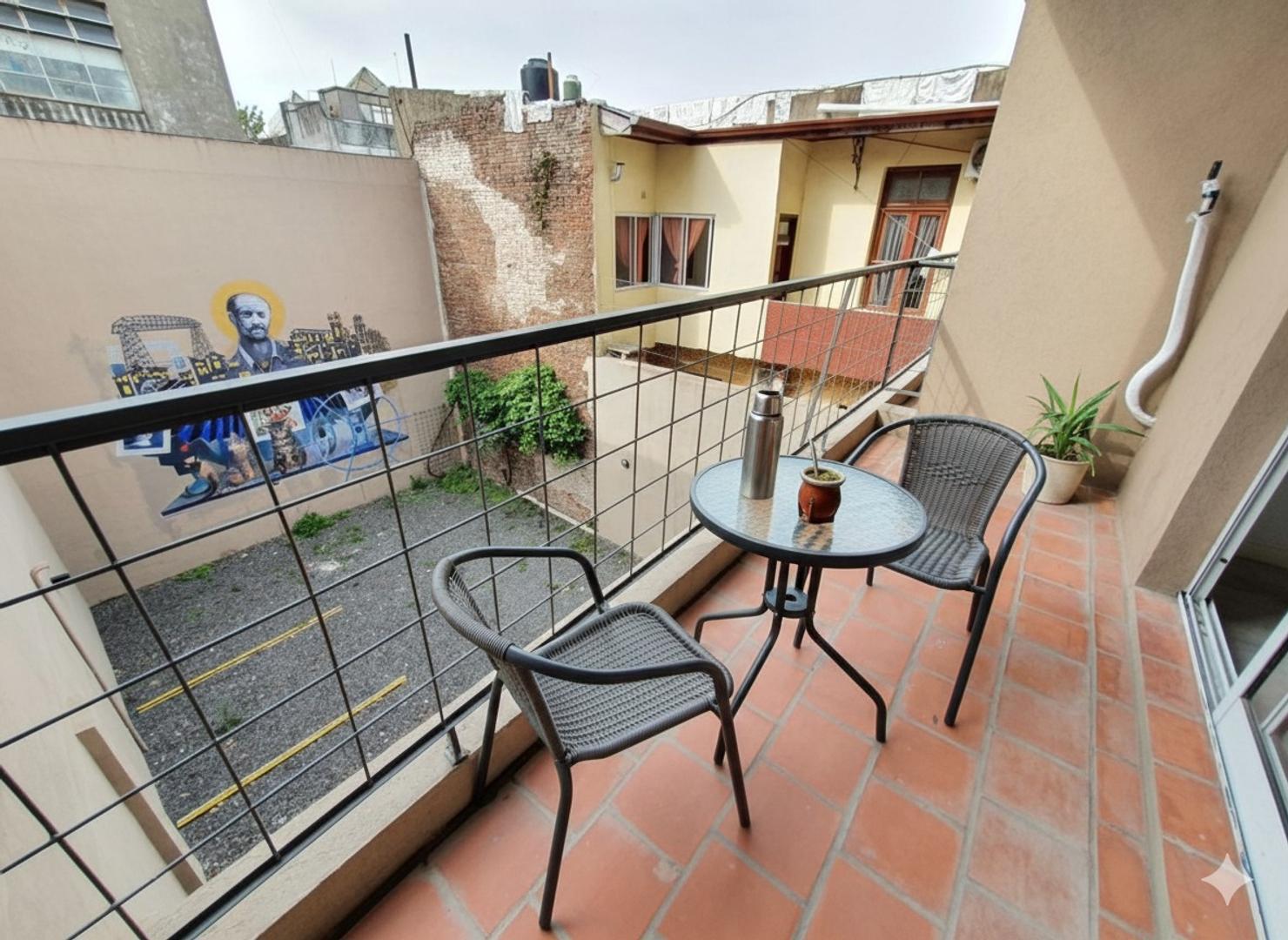 Monoambiente Divisible con Balcón. Edificio con Amenities