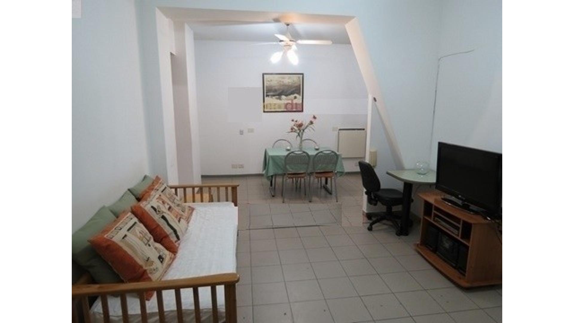 Av Santa Fe 3900