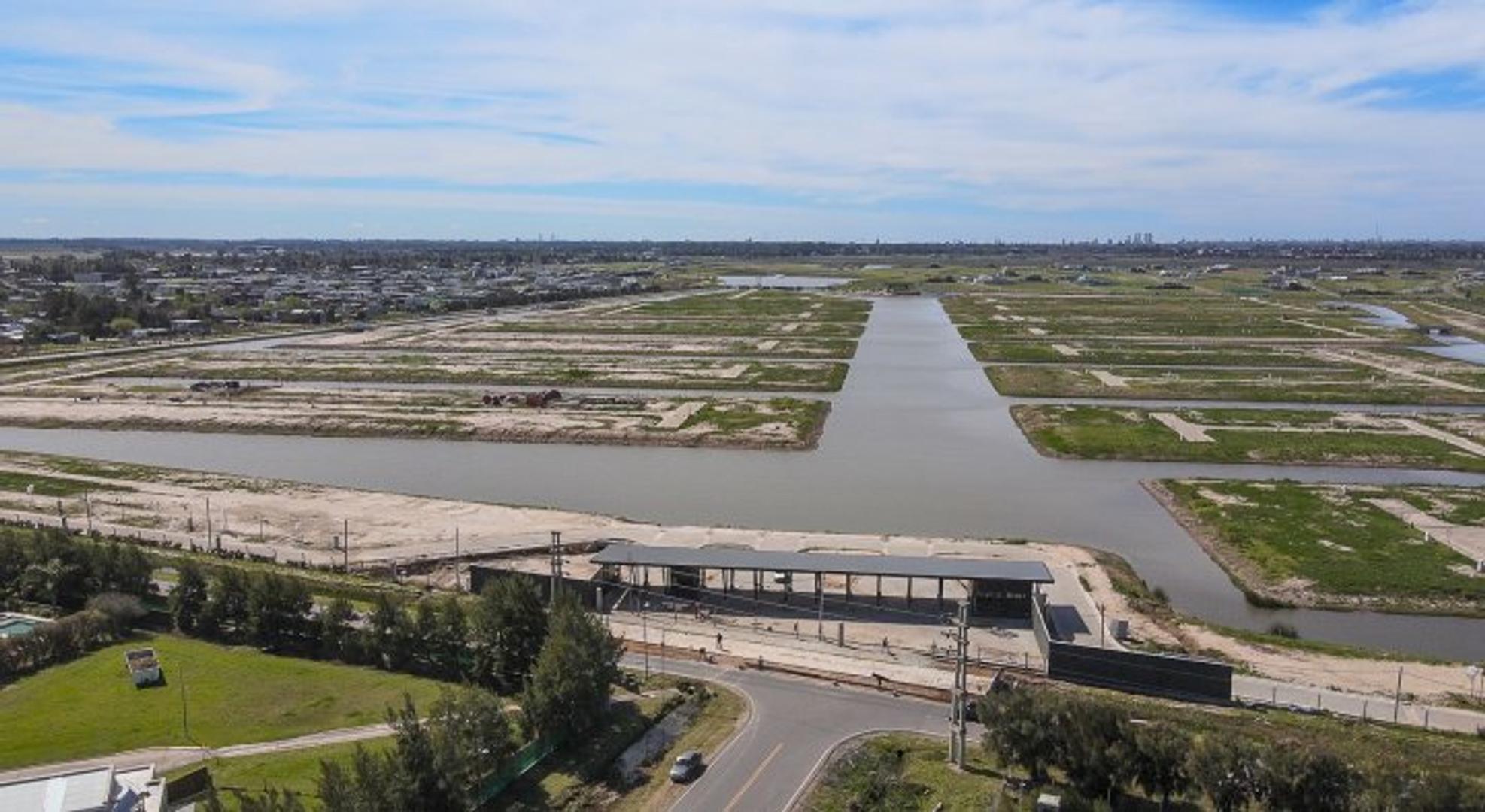 Funes Lake Sector A  N°8